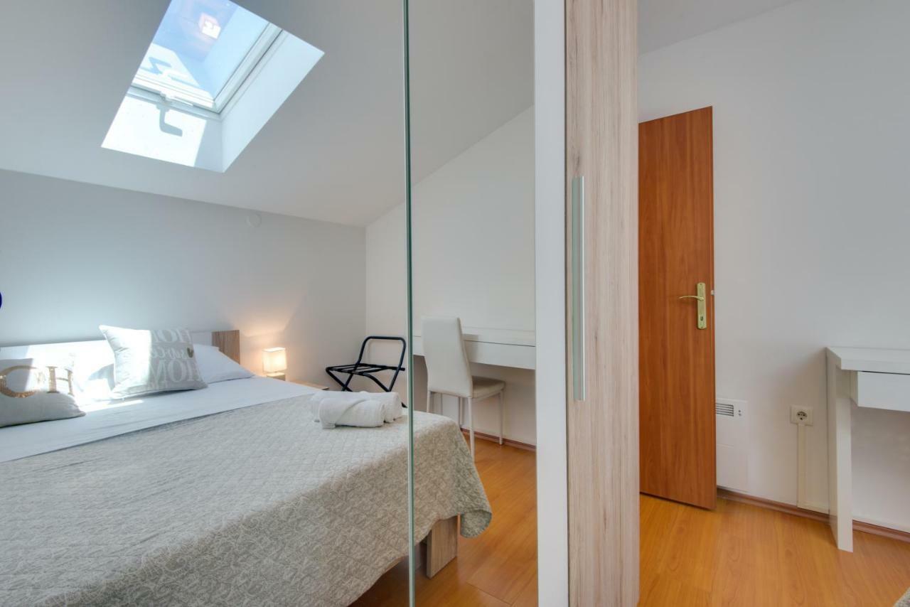 Apartmani Admiral Viskovo Экстерьер фото