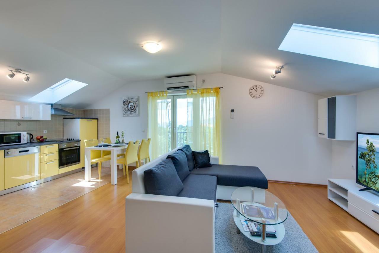 Apartmani Admiral Viskovo Экстерьер фото